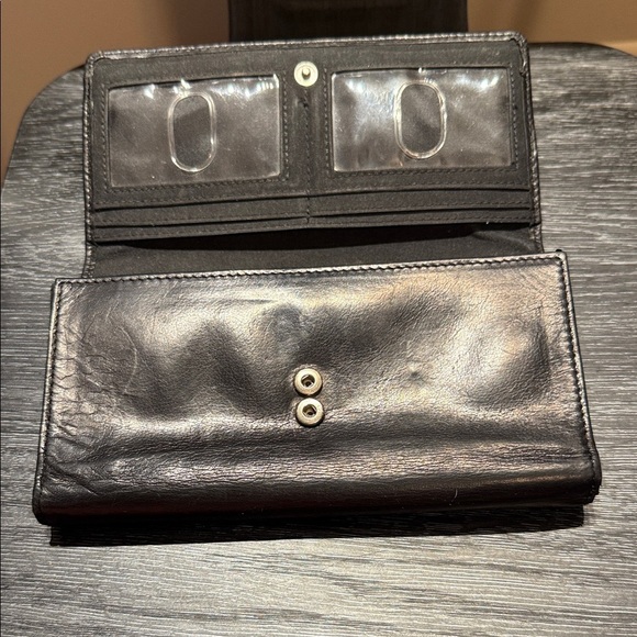 Pelle Studio Black Leather Clutch - Picture 6 of 9